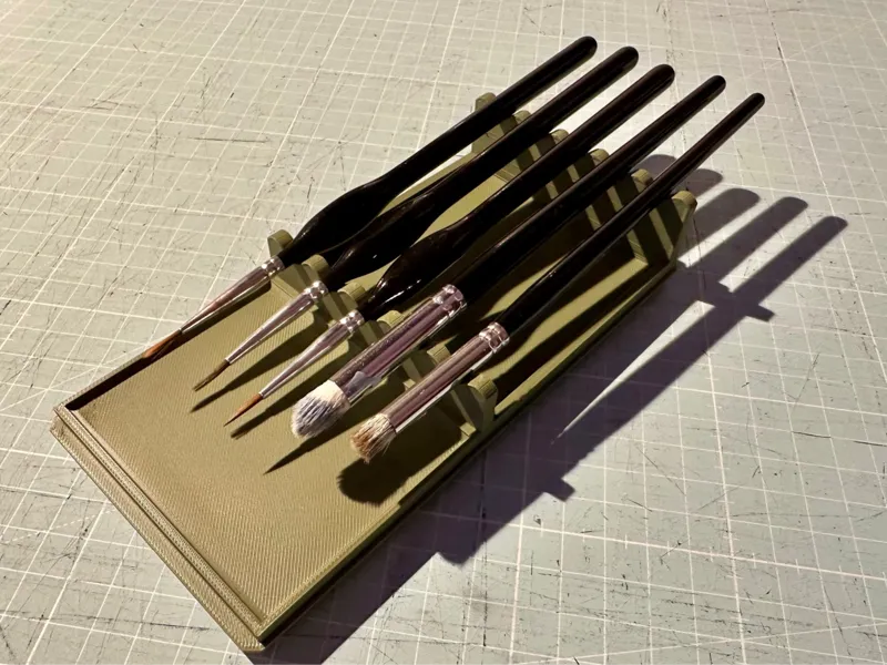 Gridfinity Angled Paintbrush Holder with Drip Tray
