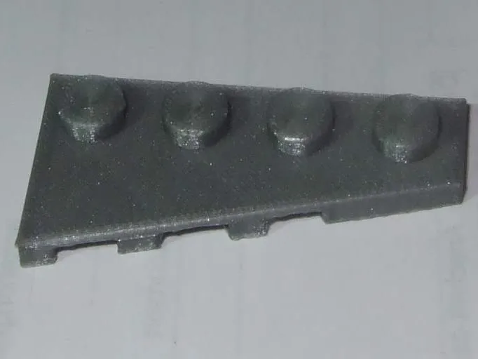 [BRICK] Keil Flügelplatte 2x4
