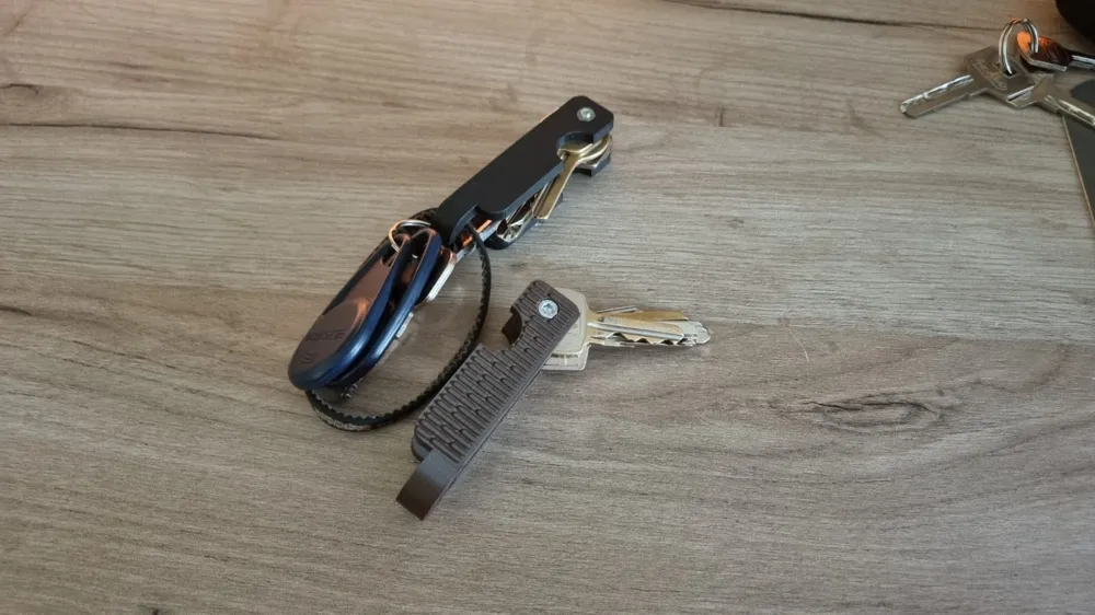 Swiss Key holder Ergonomic by AlexS MakerWorld: Download