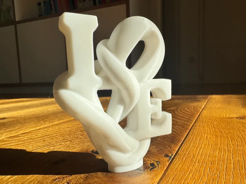 Love Skulptur