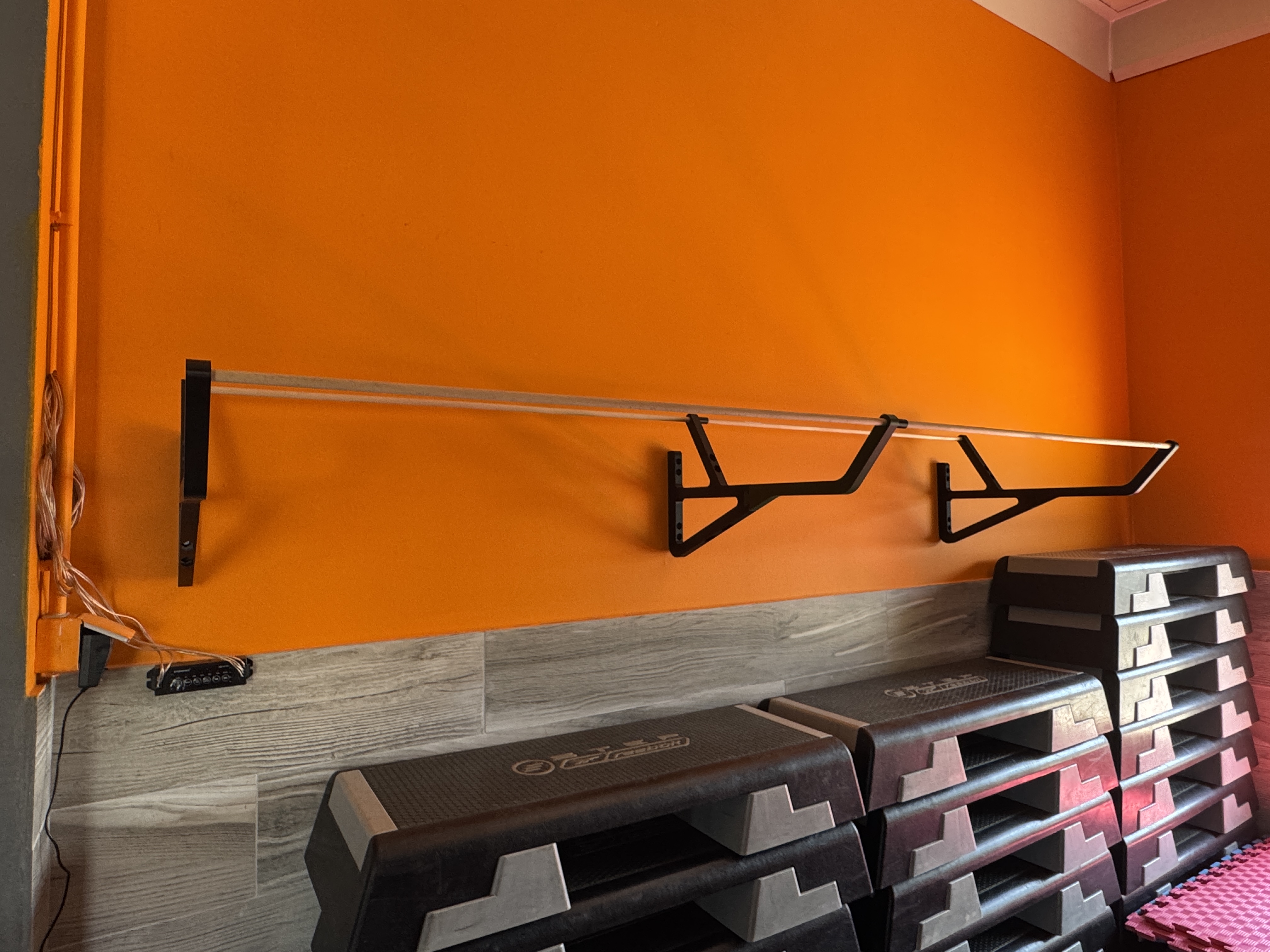 Miniatura 3 do modelo 3D Modular Bobath Ball Wall Rack system
