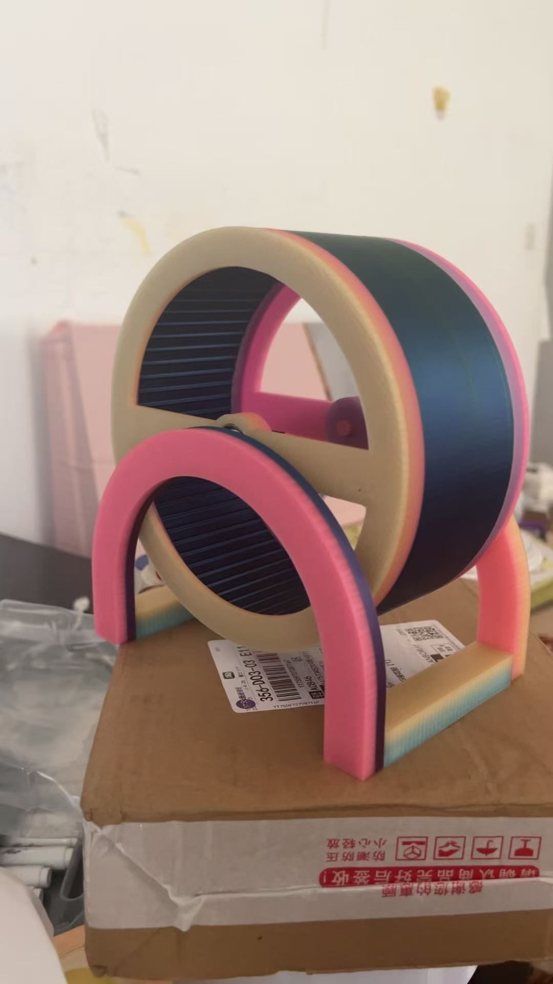 Miniatura 1 do modelo 3D 仓鼠跑轮