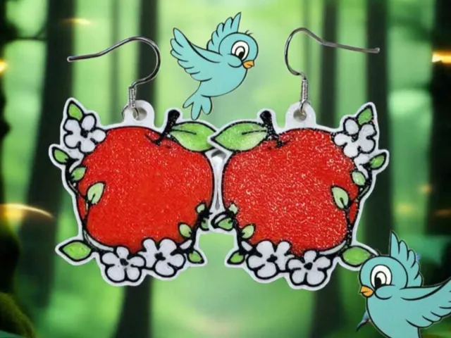 Appe Earrings with White flowers