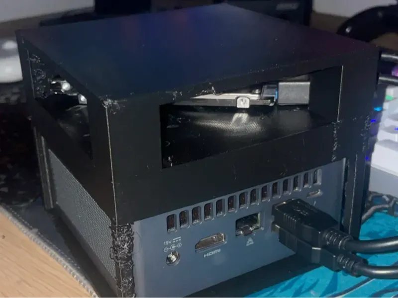 Intel NUC i7 NAS Case