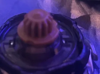 Beyblade X under nedle bit