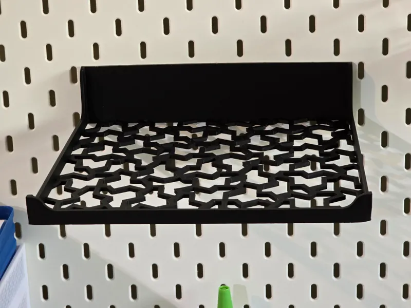 Skadis "Hat Tile" Shelf