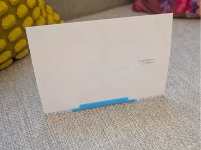 Simple Photo Stand