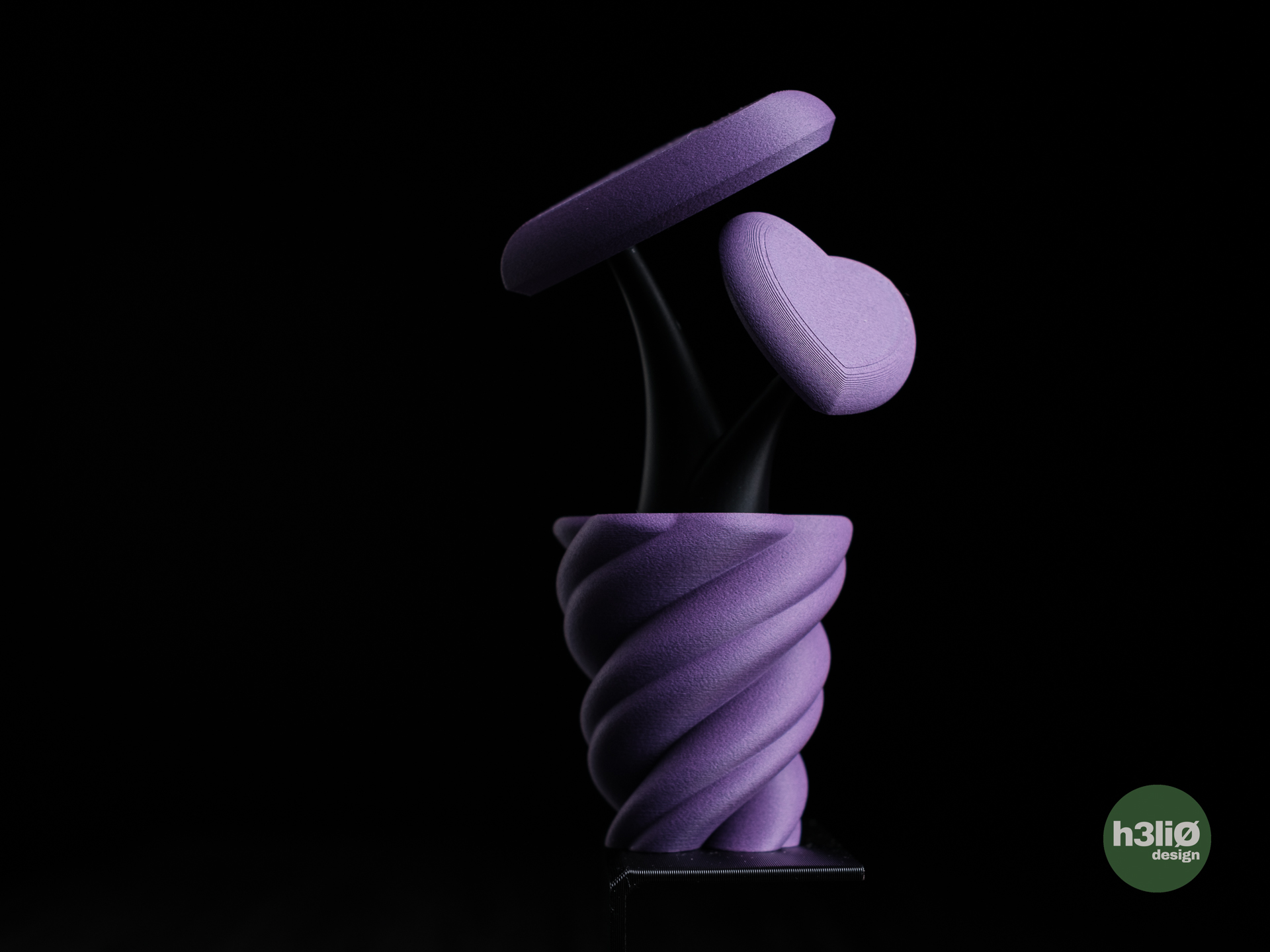 Miniatura 2 do modelo 3D hearts • vase