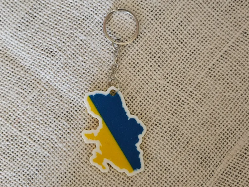 Ukraine map keychain