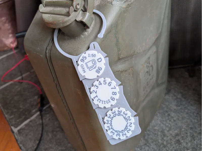Gas can label
