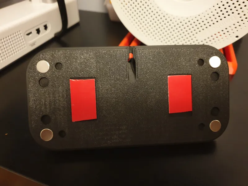 Steam controller stand with attachment points