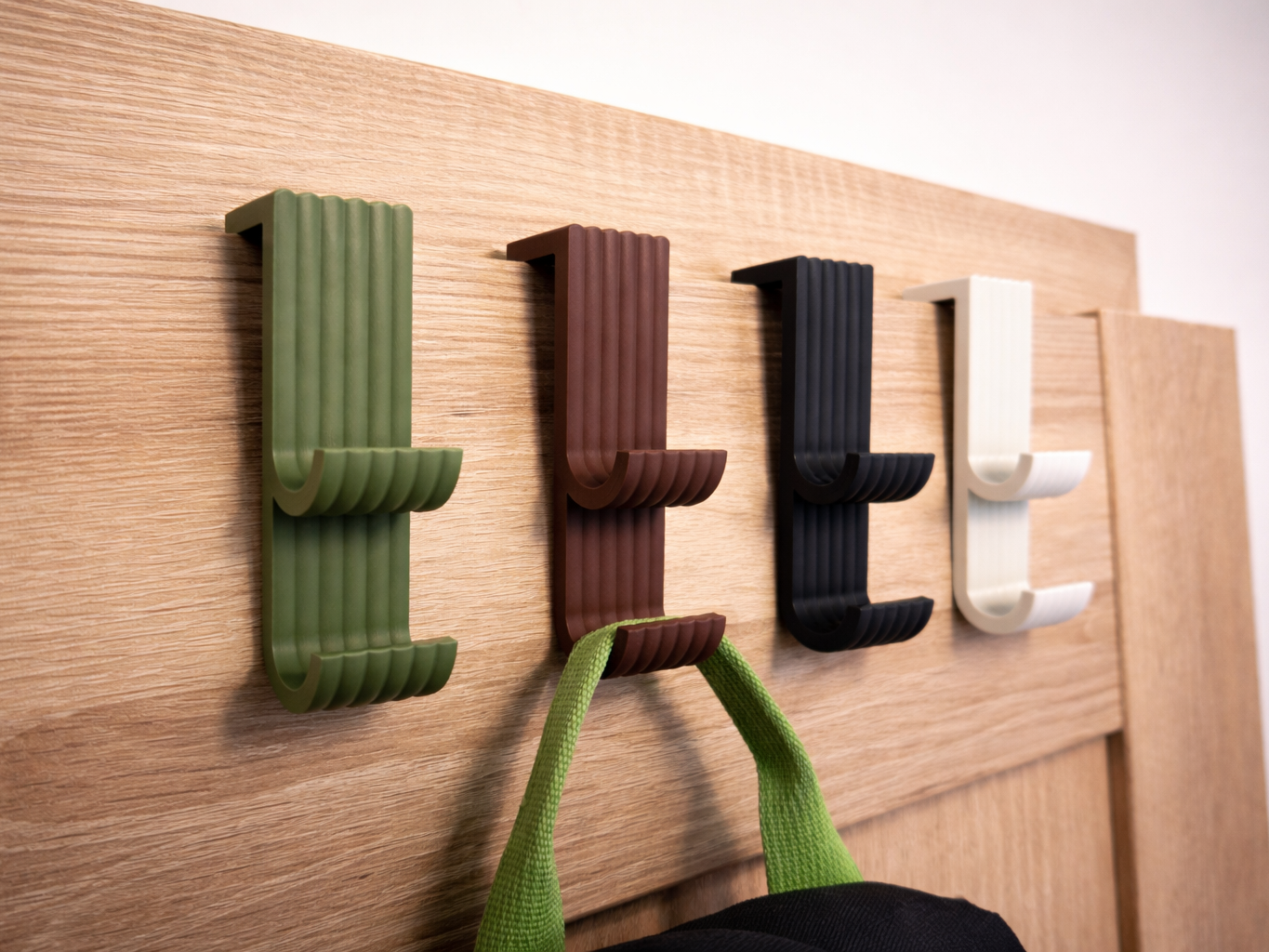 Miniatura 1 do modelo 3D Over-Door Hanger - Double