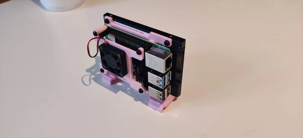 Raspberry Pi SSD stand by gjlp25 MakerWorld: Download Free 3D Models