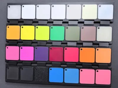 Customizable NFC swatch folder (print in place)
