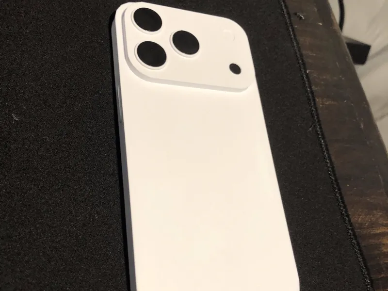 iPhone 17 Pro (80% accurate & real scale)