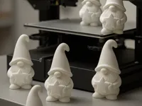 Gnome mignon avec étoile - Noël — photo 1