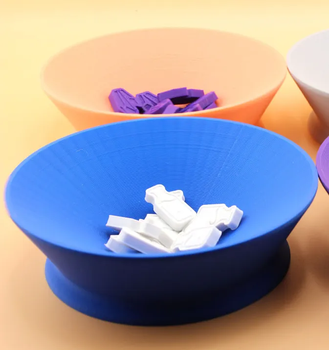 Plate for tokens