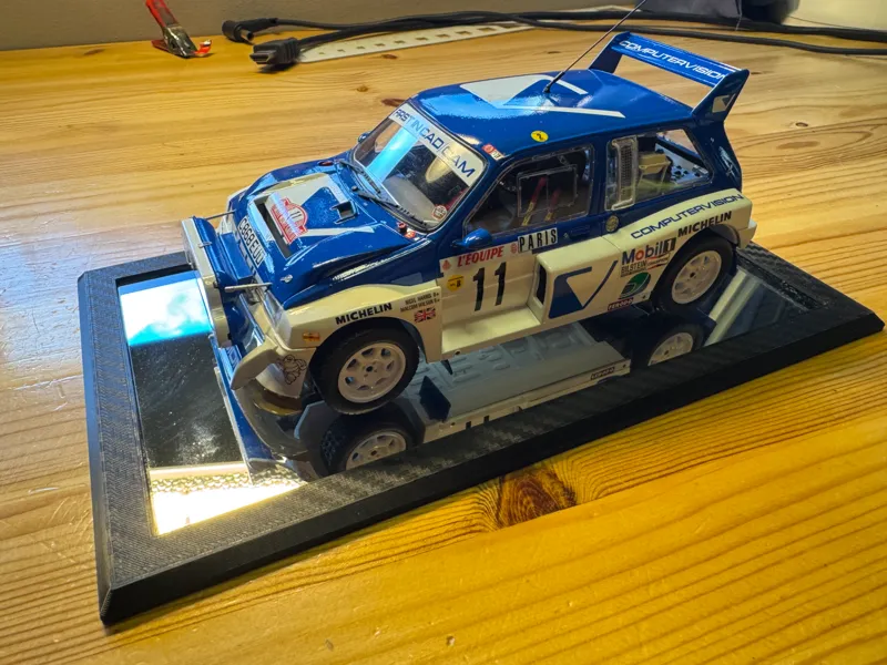 Mirror base for 1/24 scale model cars