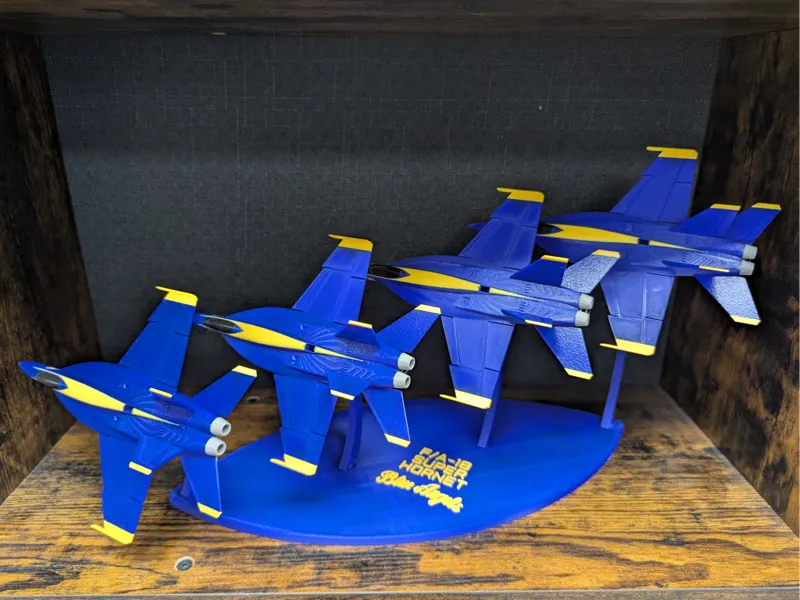 Diamond Echelon Right stand for Blue Angels