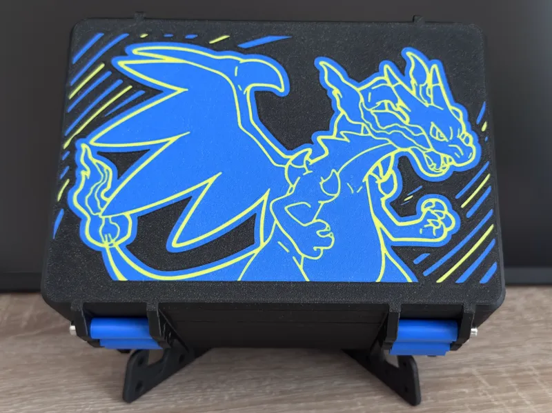 Charizard UPC Toploader box (100 pcs)