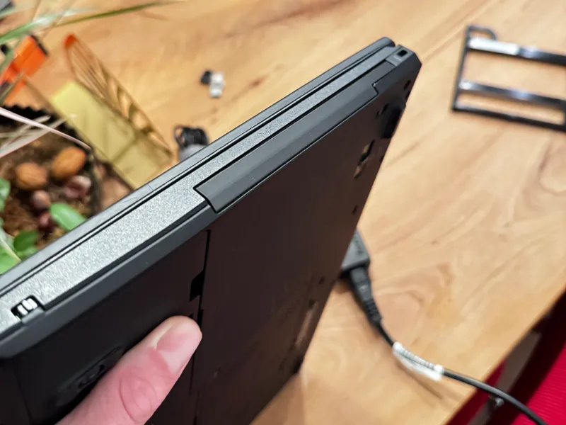 Thinkpad T430s optical to sata adapter cover