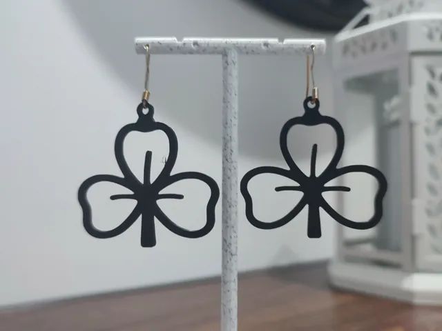 Aretes Trébol de Éire