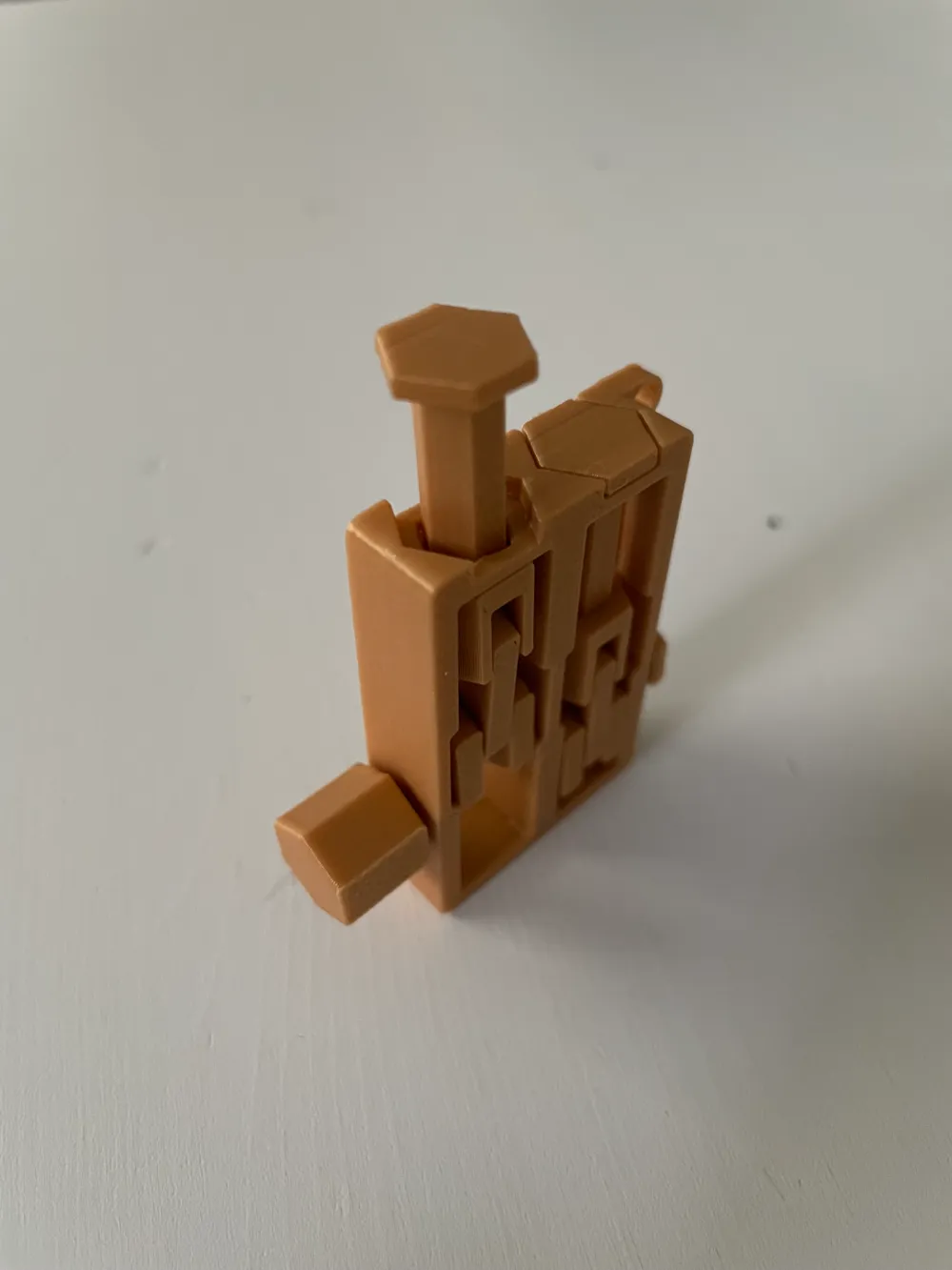 Articulated piston engine keychain by Lifoumak - MakerWorld