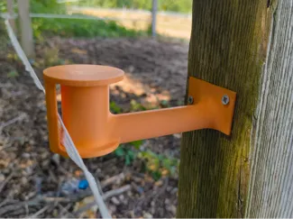 Electric Fence Insulator v2
