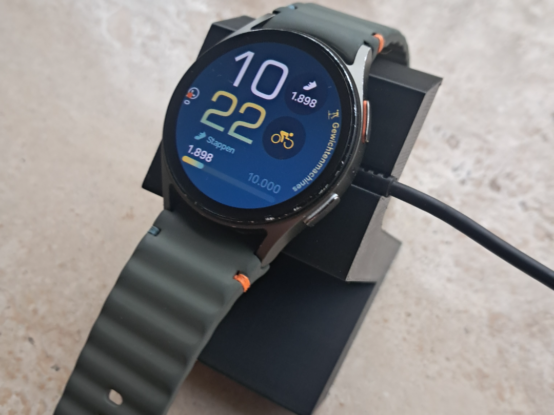 Samsung smart watch holder