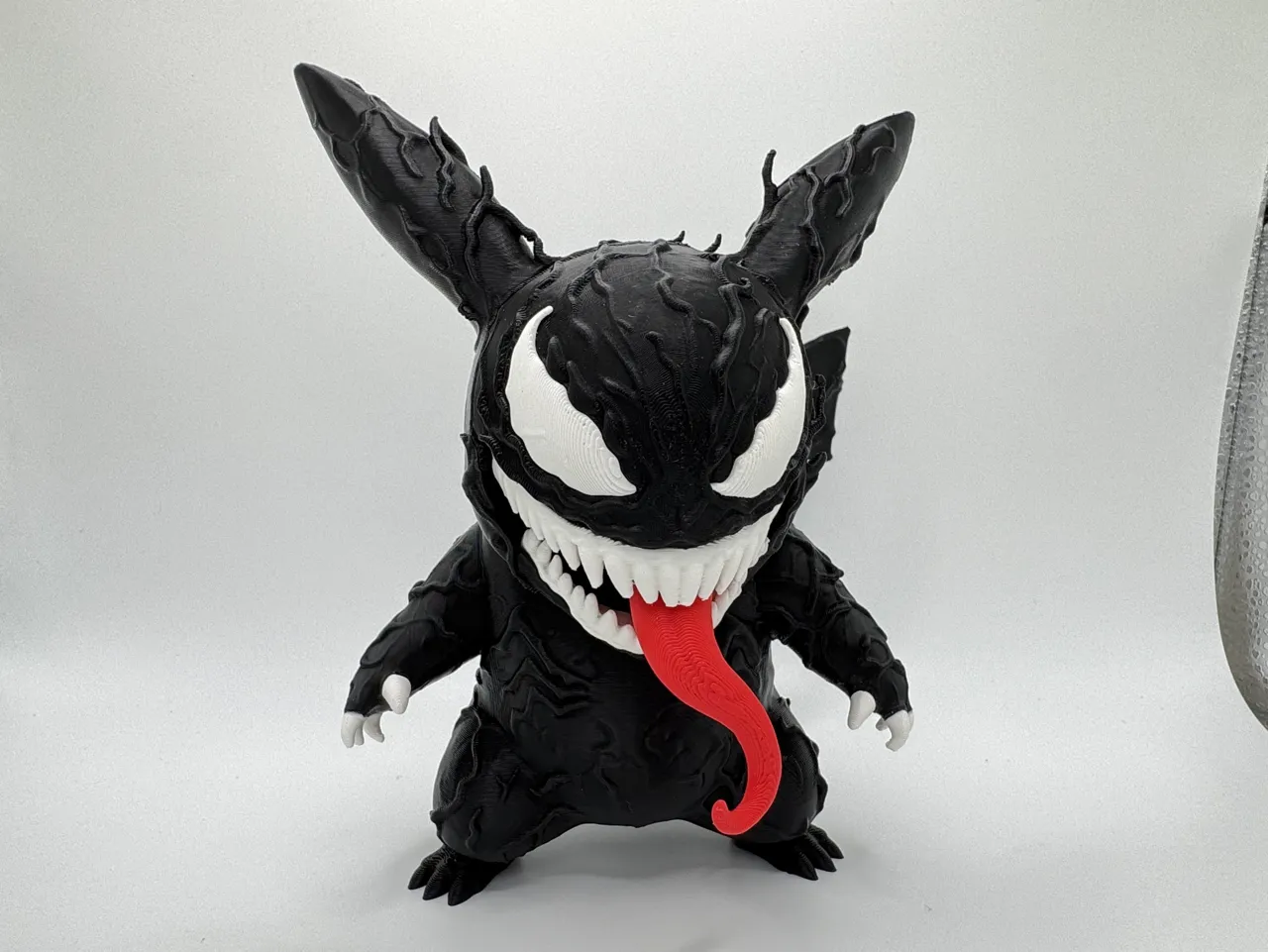 Venom Pikachu No AMS Multicolor Print view 2