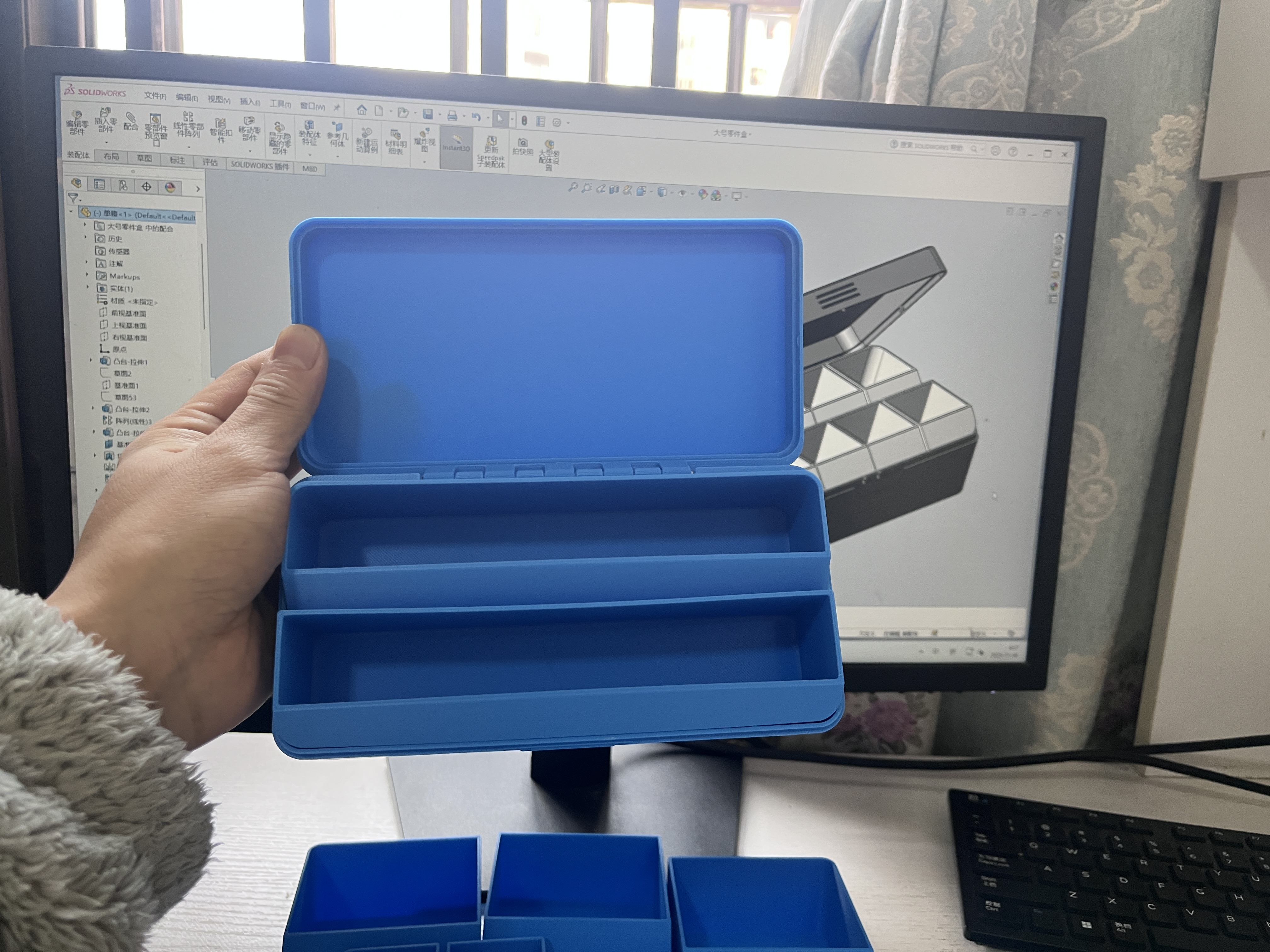 Miniatura 2 do modelo 3D 一体打印自由搭配零件收纳盒