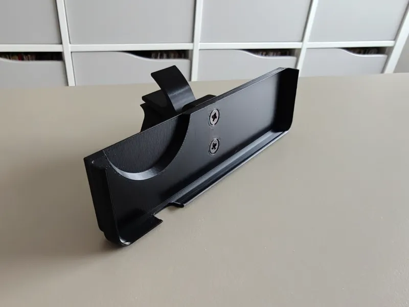 Tesla model Y 2025+ Oneplus 13 phone dock