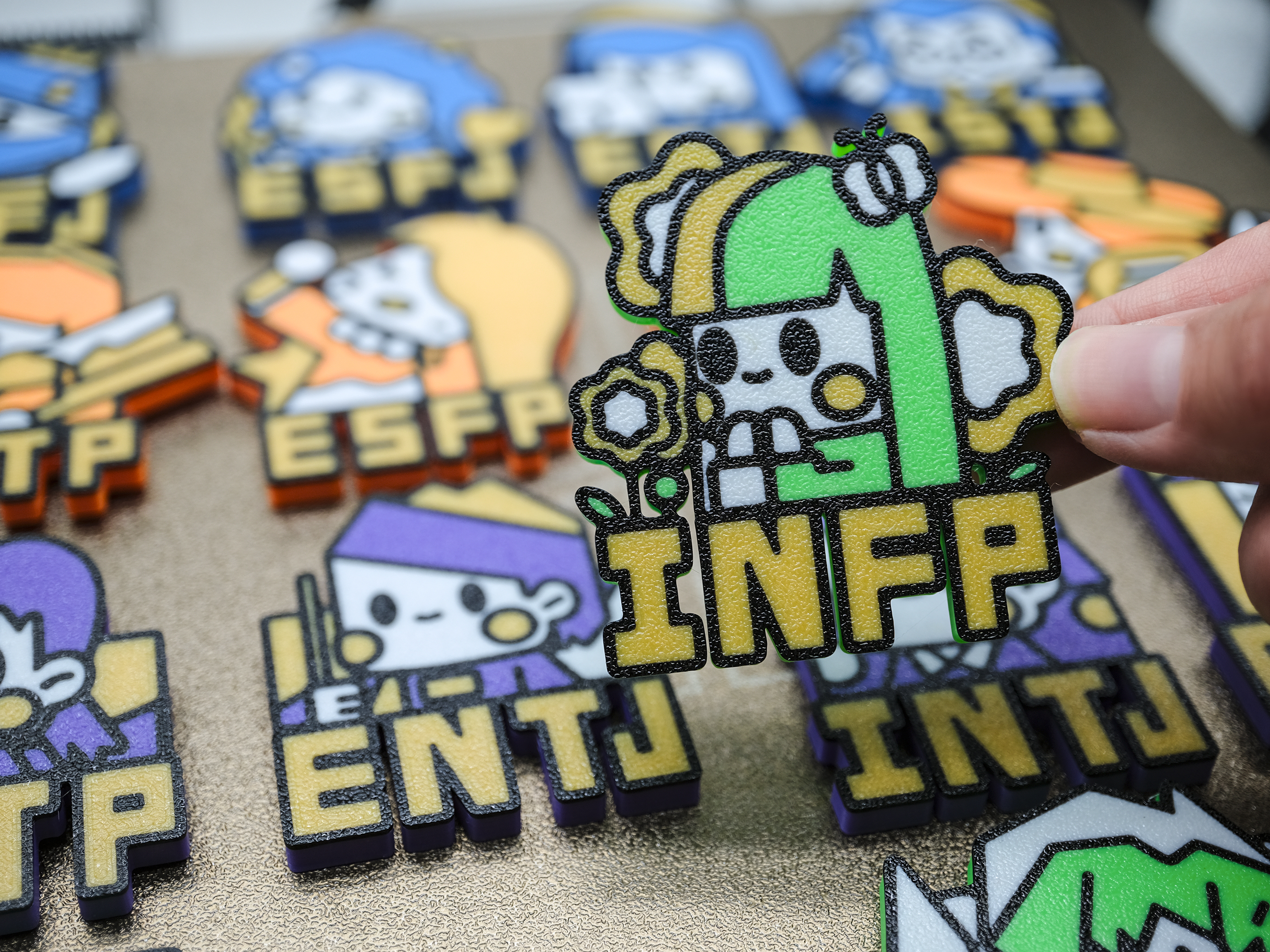 MBTI Badges/Refrigerator Magnets_Sixteen Personality Types Cartoon