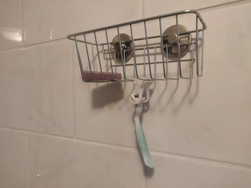 Razor hanger for IKEA Krokfjorden shower basket