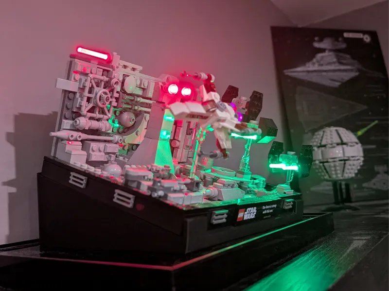 Diorama Stand