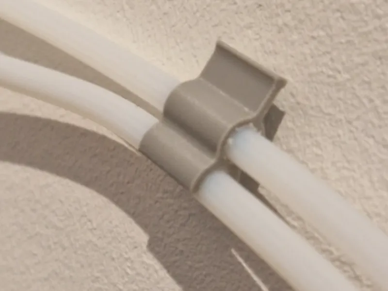 PTFE connector