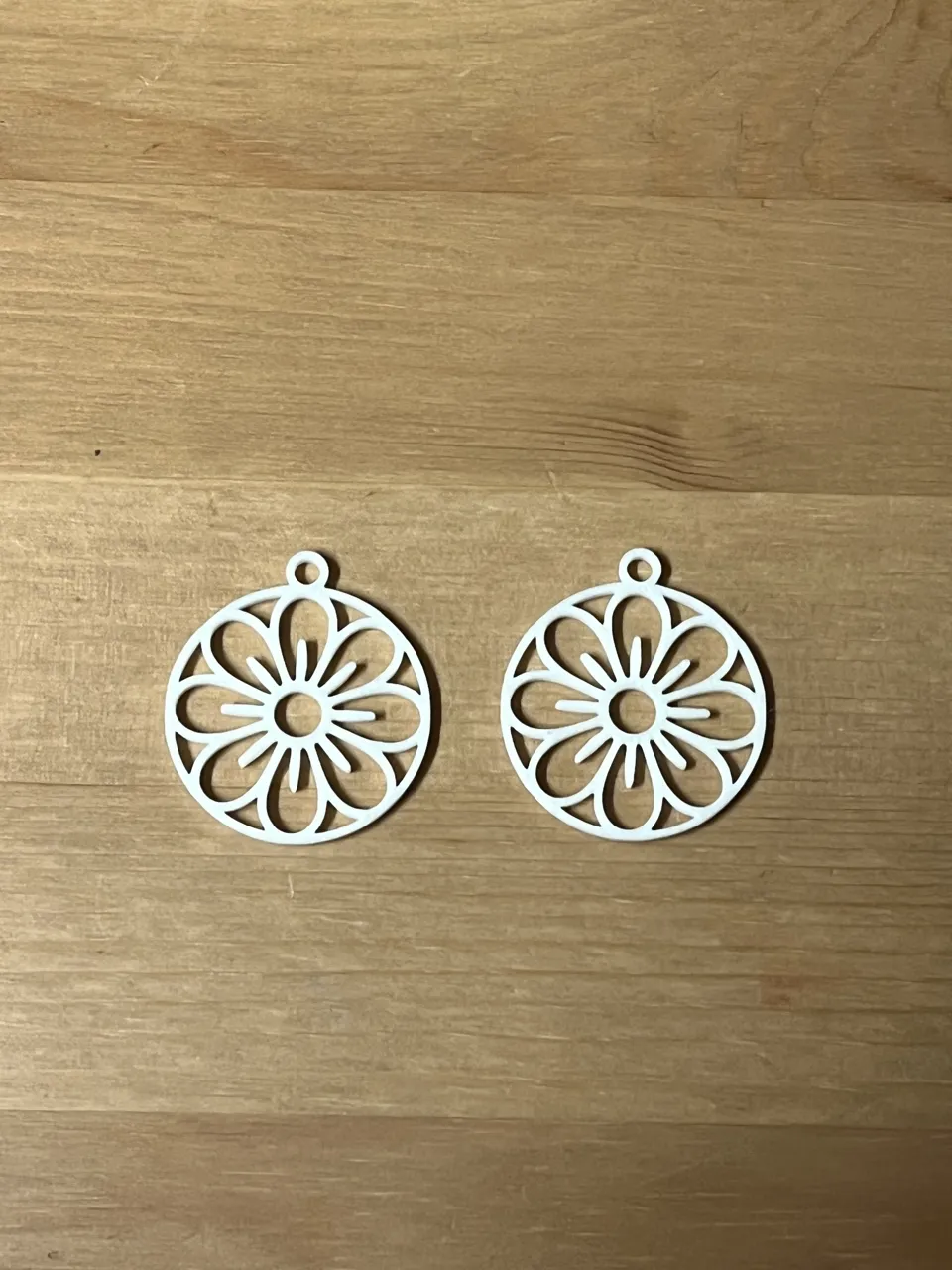 flower earrings view 2