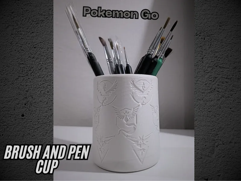 Pokemon Go  Brush and pen cup