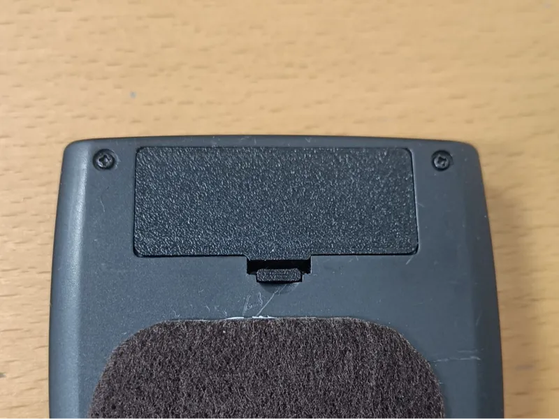 Coperchio copri batterie calcolatrice