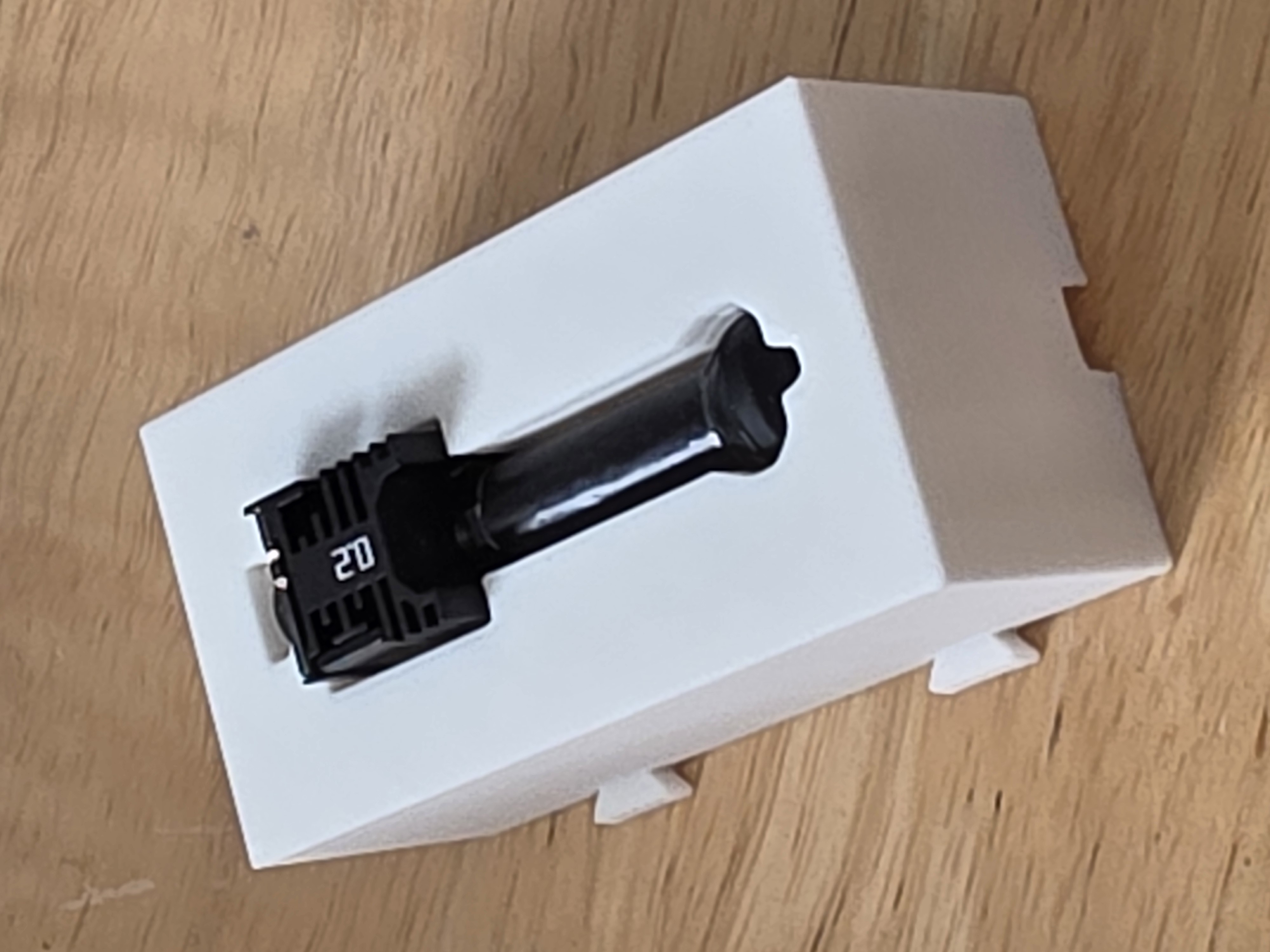 Miniatura 16 do modelo 3D Customizable Modular Hotend Box (v3)