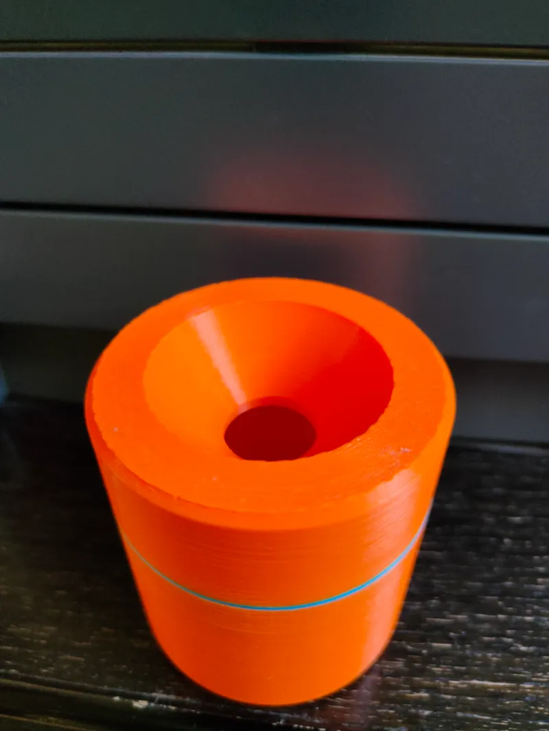 Electronic cigarette ashtray
