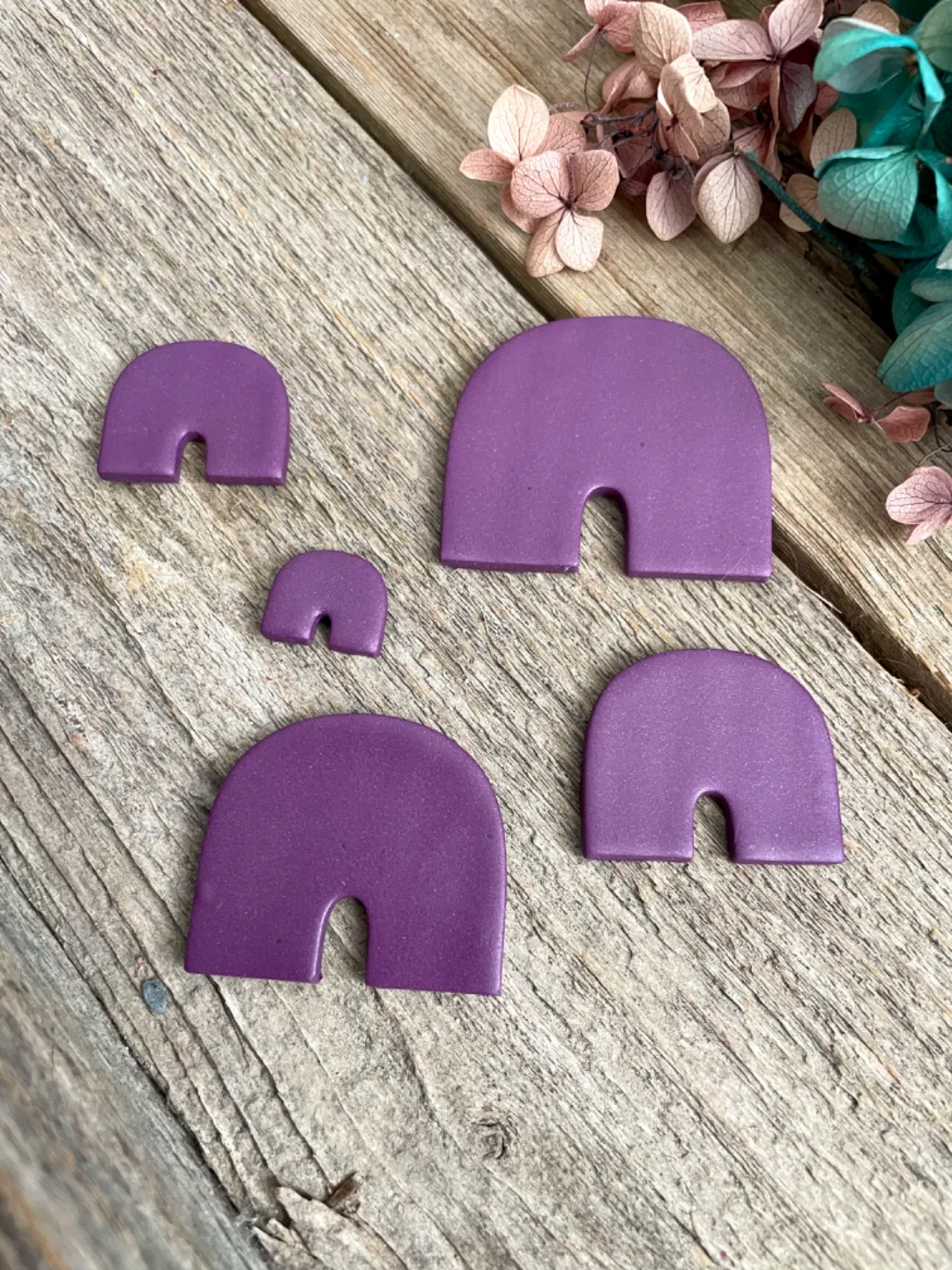 Short Rainbow Earring Cutters view 4