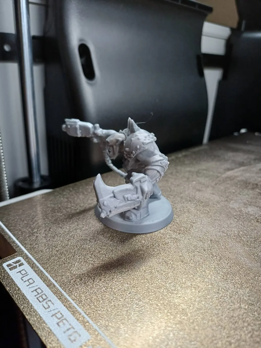 Ogre boyo minigun pistol - Free 3D Print Model - MakerWorld