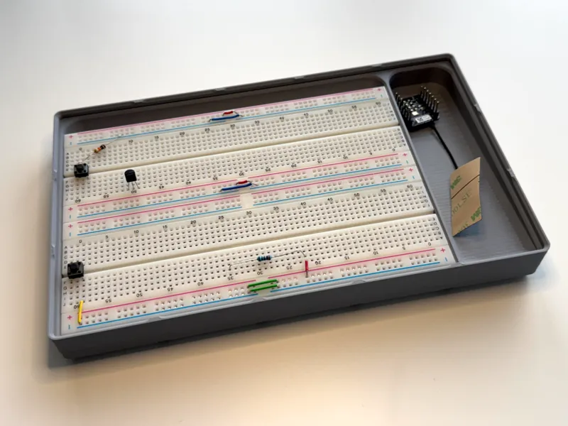 Gridfinity Prototyping Bin for Breadboards