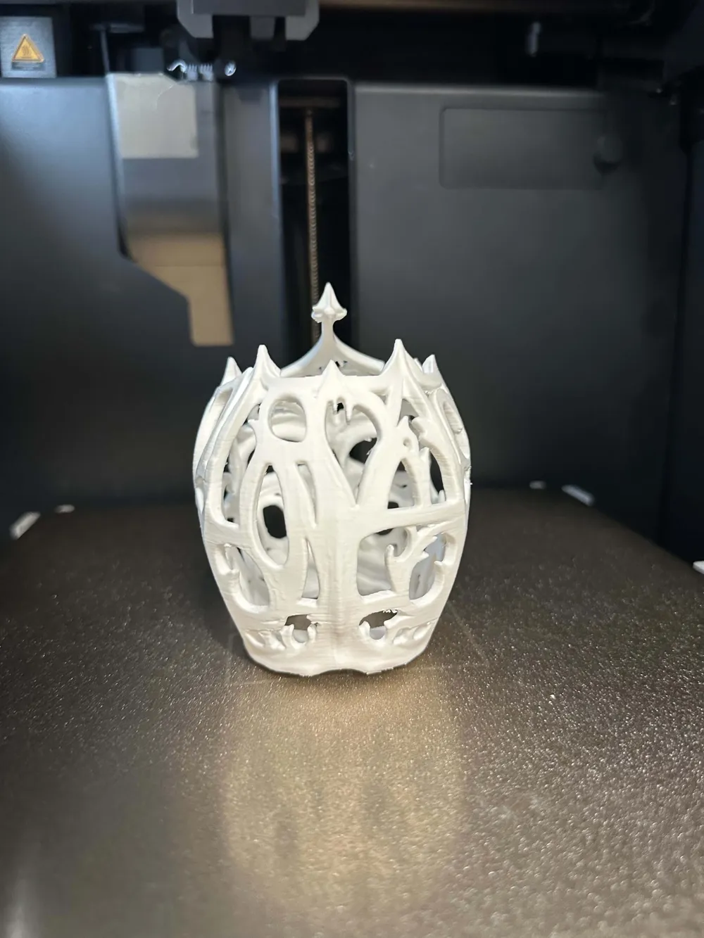 Gothic Skull Tealight Holder - Free 3D Print Model - MakerWorld