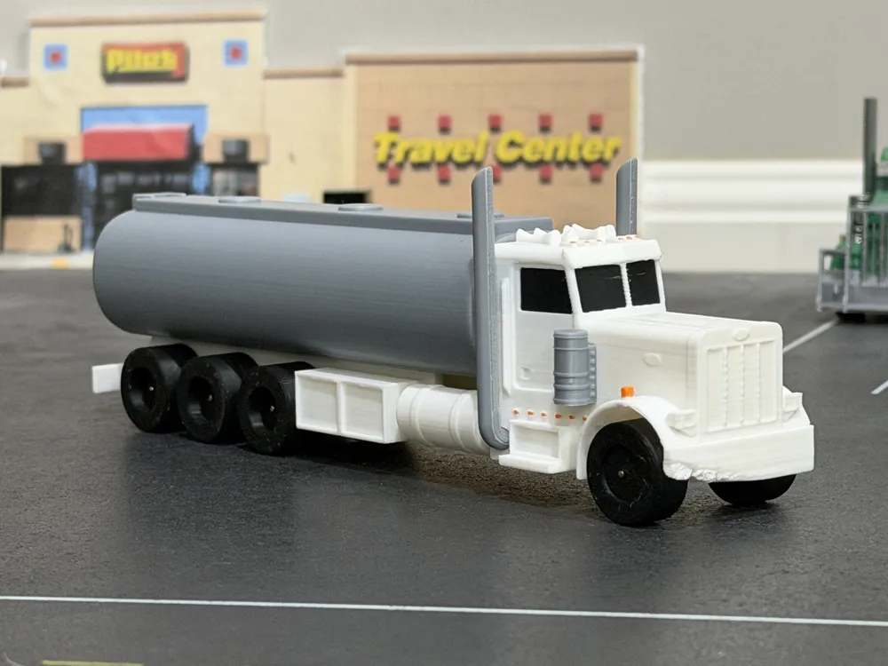 1/64 Pete Fuel Truck Long - Free 3D Print Model - MakerWorld