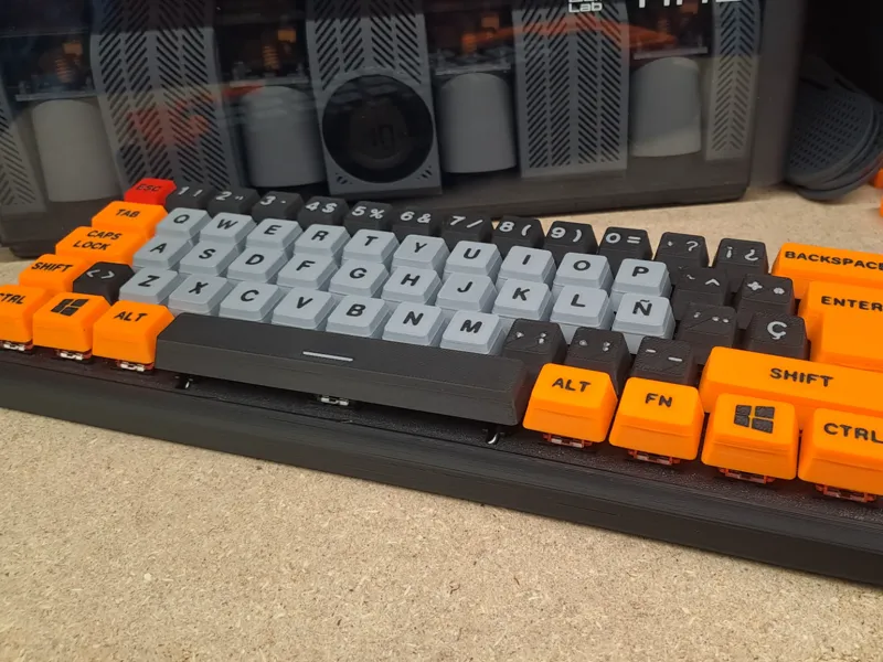 3D Printed Keyboard (spanish QWERTY)