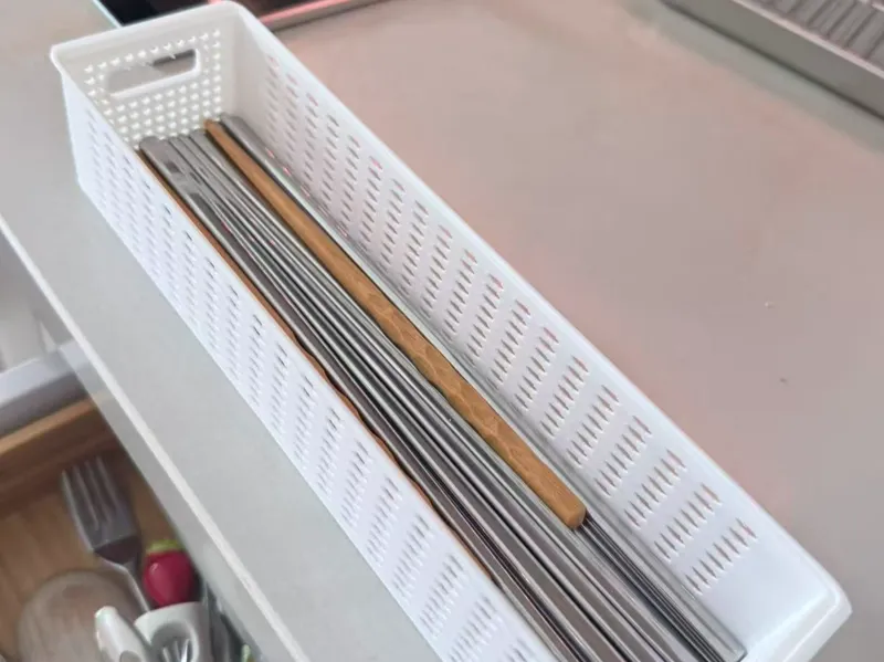 chopstick box