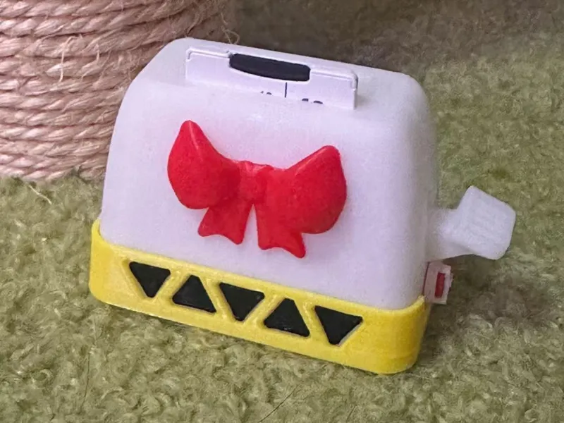 Aigis Toaster: SD/Switch Card Storage (P3R Theme)