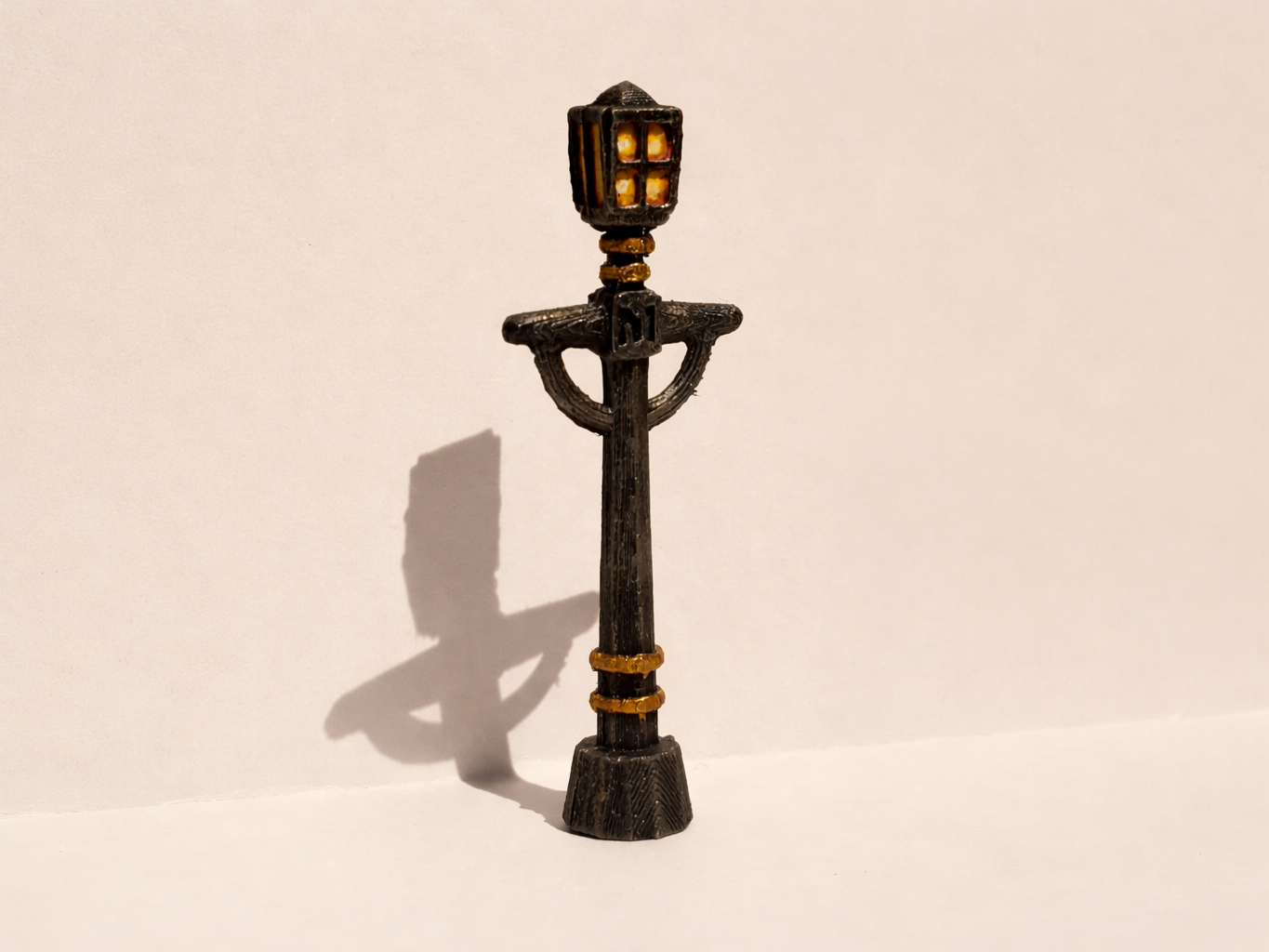 28mm Victorian Street Lamp - DND scatter terrain